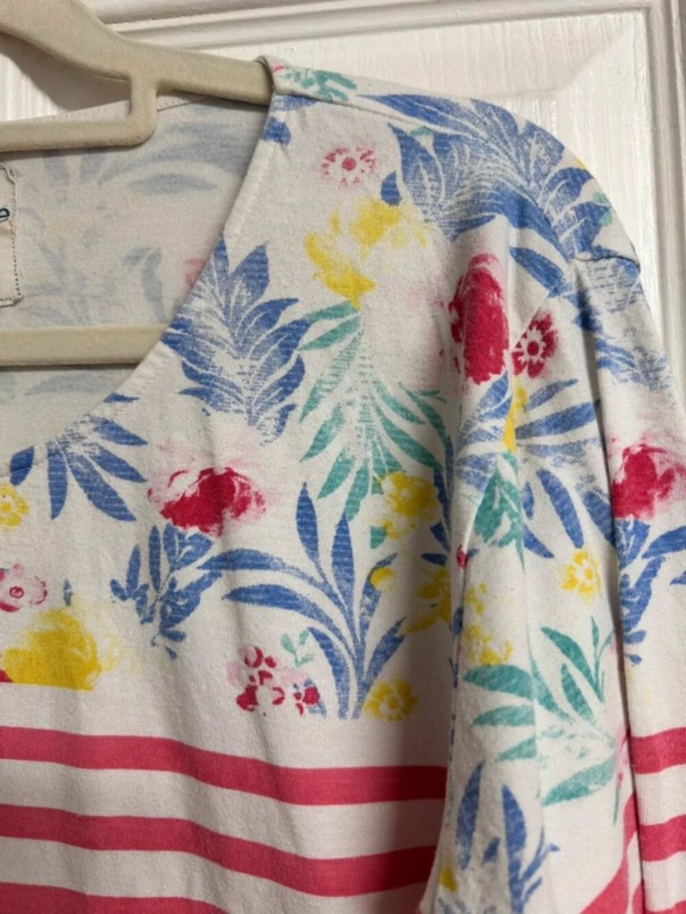 White Pink Stripe Country Rose Womens 3/4 Sleeve Floral Top - Picture 5 of 5